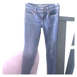 Mis-rise super skinny jeans